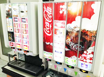 ドリンクサーバー完備